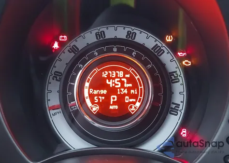 2012 Fiat 500 Pop z USA, uszkodzony, nr VIN 3C3CFFAR5CT108833